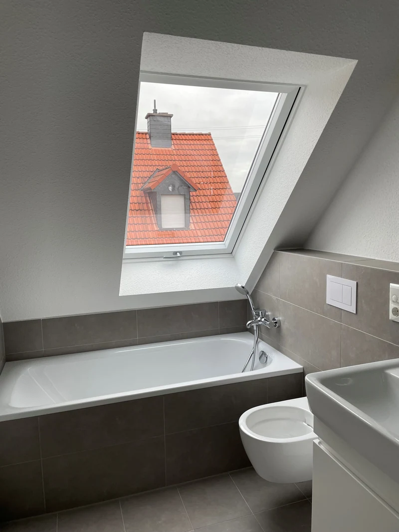 Badezimmer im Dachgeschoss